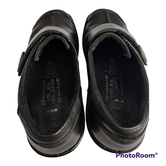 Volks Walkers leather womens black shoes, velcro closures. Size US 5.5/6 - Picture 8 of 14